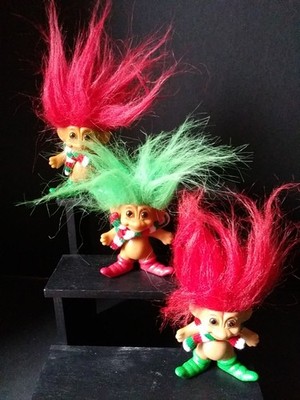 3 VTG Russ TROLL 3   Merry Little Elf Red  & Green Hair Holiday Christmas Dolls