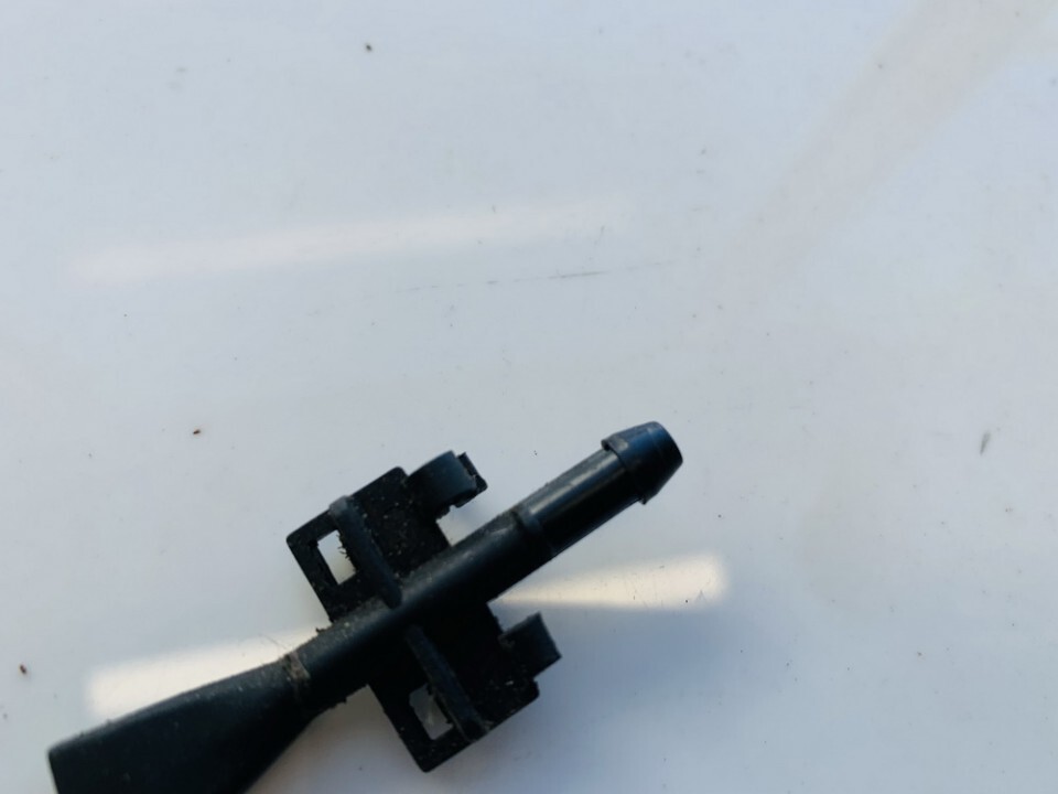 Opel Signum 2004 Windshield Washer Spray Nozzle 9221637 Ara12154  