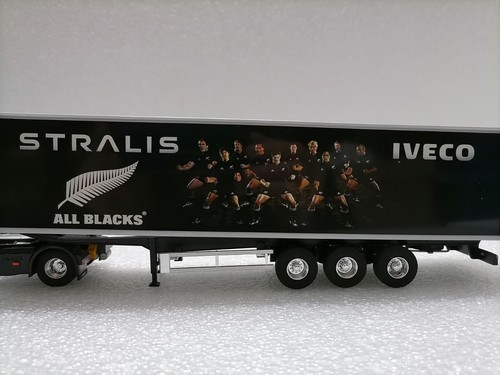 IVECO STRALIS "All Black" - Rare Truck 1:43 Scale model , Eligor France - Picture 6 of 14
