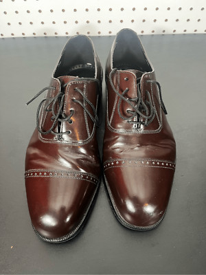 Florsheim cap toe dress shoes size 9