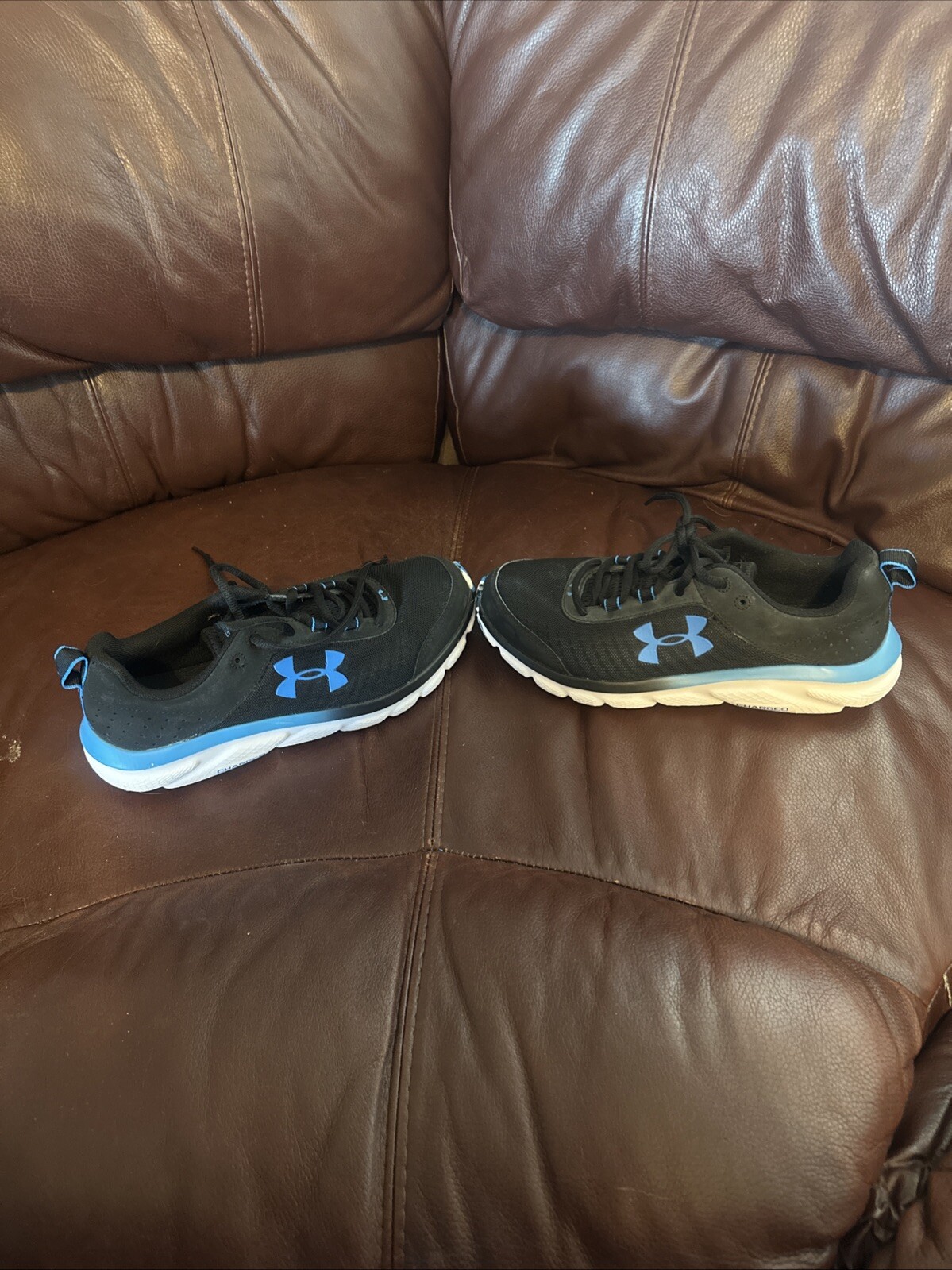 SAOLA Under Armour Charged Uomo Taglia 8