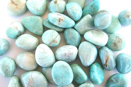 Seis piedras caídas de amazonita rusa 25-35 mm cristal curativo de Reiki jugadores de riesgo - Imagen 5 de 6