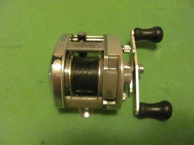 Vintage Quantum Iron IR3 Baitcasting Reel Spooled with Line Vintage Quantum Iron IR3 Baitcasting Reel Spooled with Line