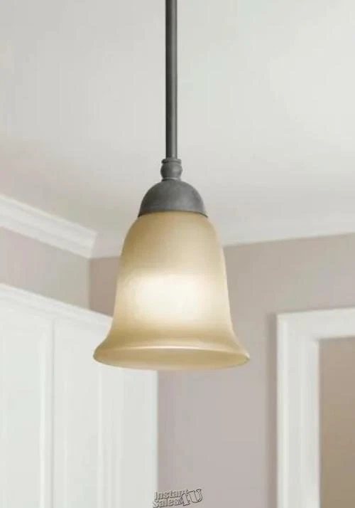 Mini colgante comercial eléctrico de hierro rústico de 1 luz con vidrio marfil antiguo Foto 3 de 4