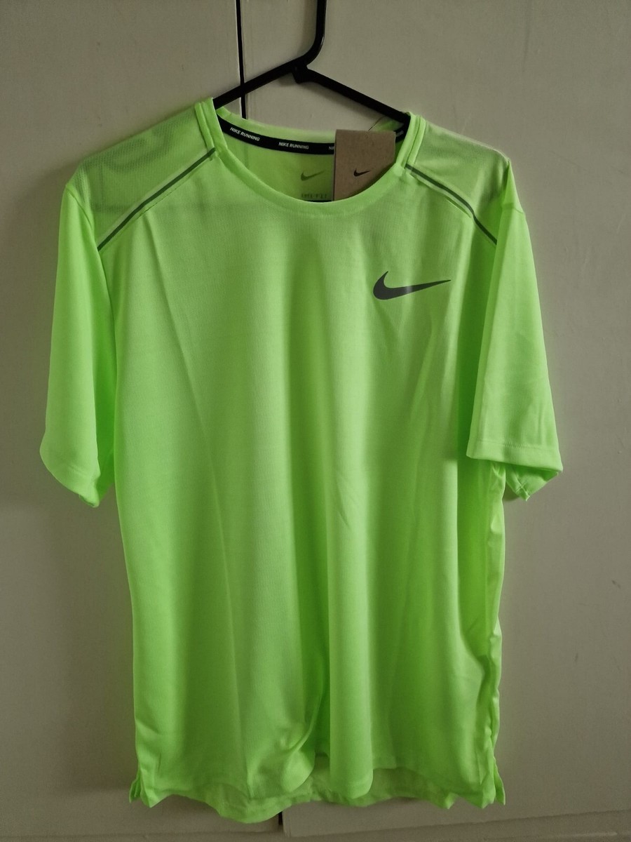 nike ghost green shirt