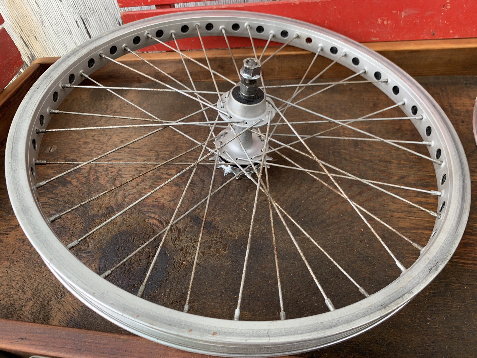 mongoose pro class wheels