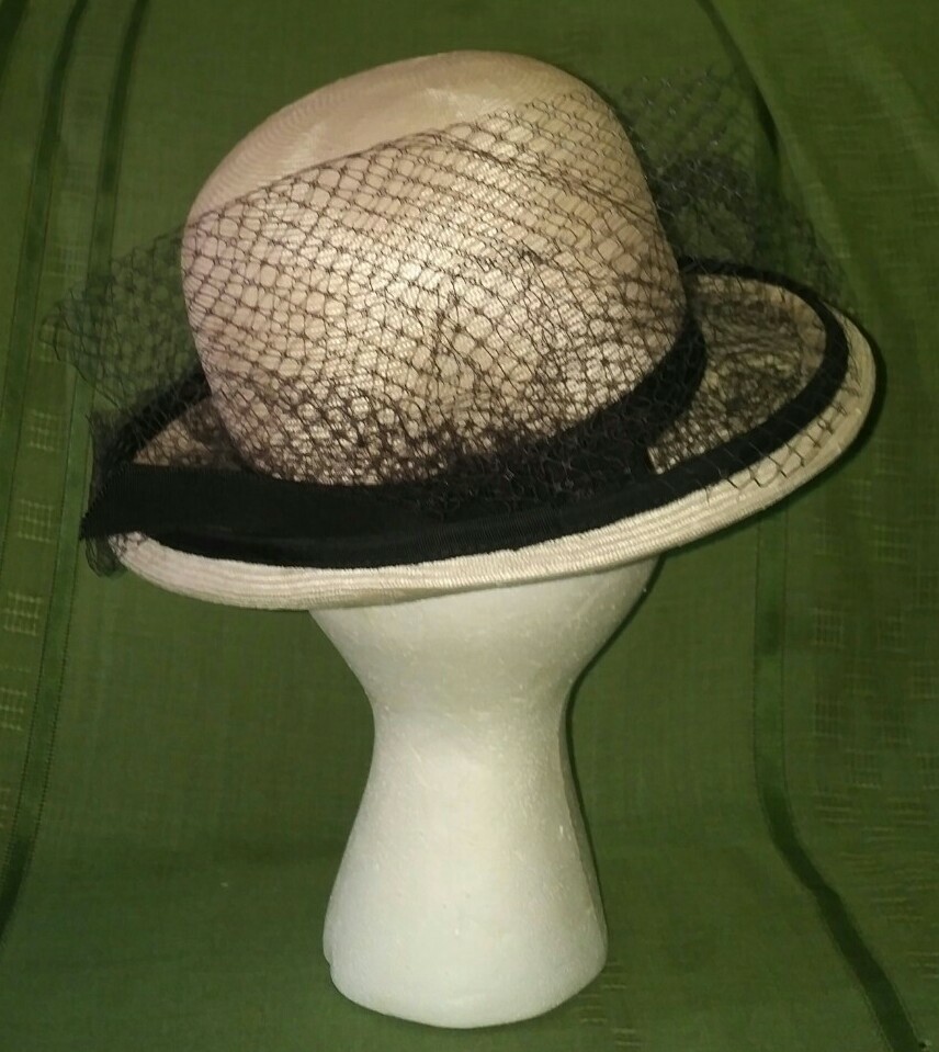Chapeau Creations by Ruth Kropveld Women display picture 1