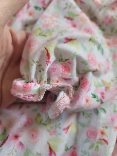 Sweet LaRose Size 5 Girls Nightgown - Picture 6 of 7