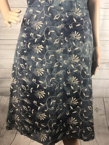 NWT Strapless Dress Size 9 Blue Chambray Denim Floral Embroidery Sexy Casual - Picture 6 of 12
