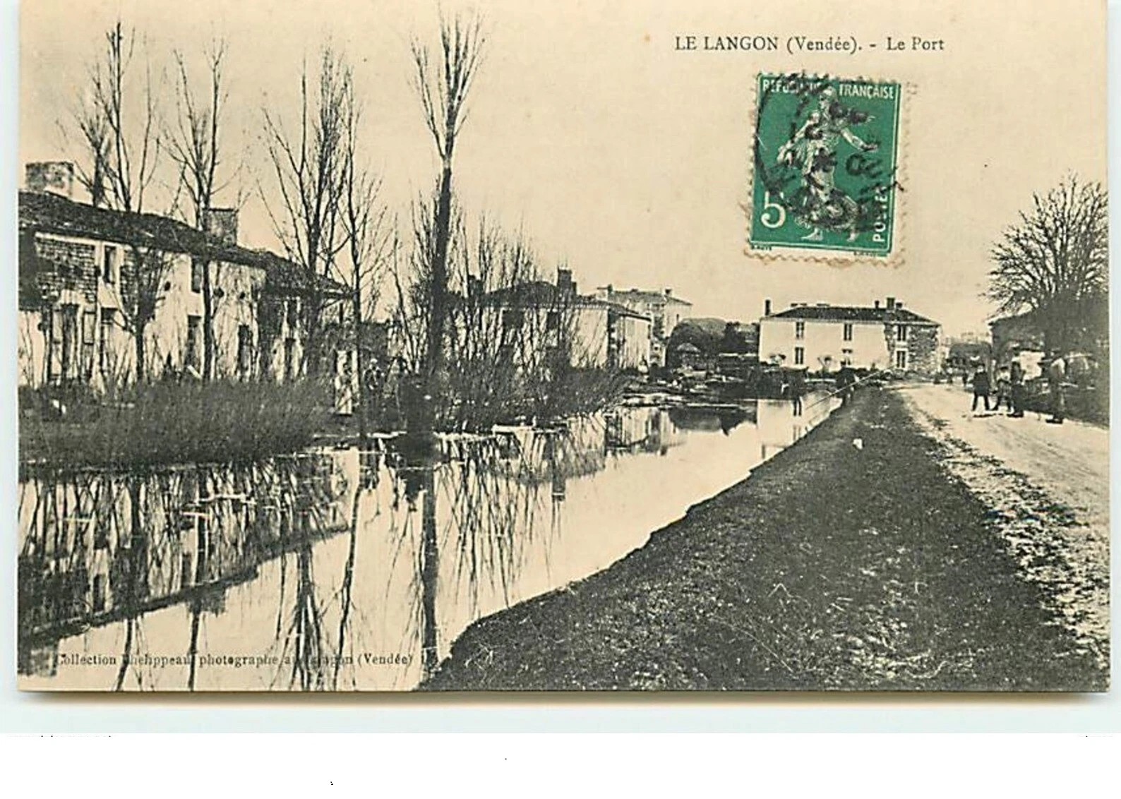 Photo 1/2