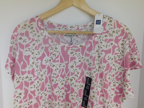 NWT Gap Women's Short Sleeve Floral 
