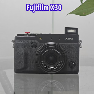 Fujifilm X30 美品　完動品　動作確認済み 富士フイルム - 美品 fujifilm x30の通販 by zobio's shop｜フジ