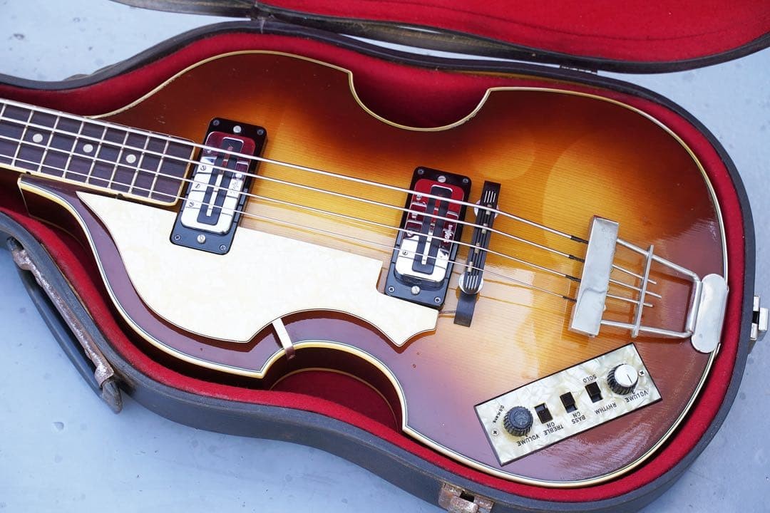 Rare 1970s Left Handed Hofner 500/1 Violin Bass