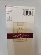 NEW HANES PLUS SILK REFLECTIONS 2-Pair Pack "PEARL" VTG Knee Highs; Style 00P19