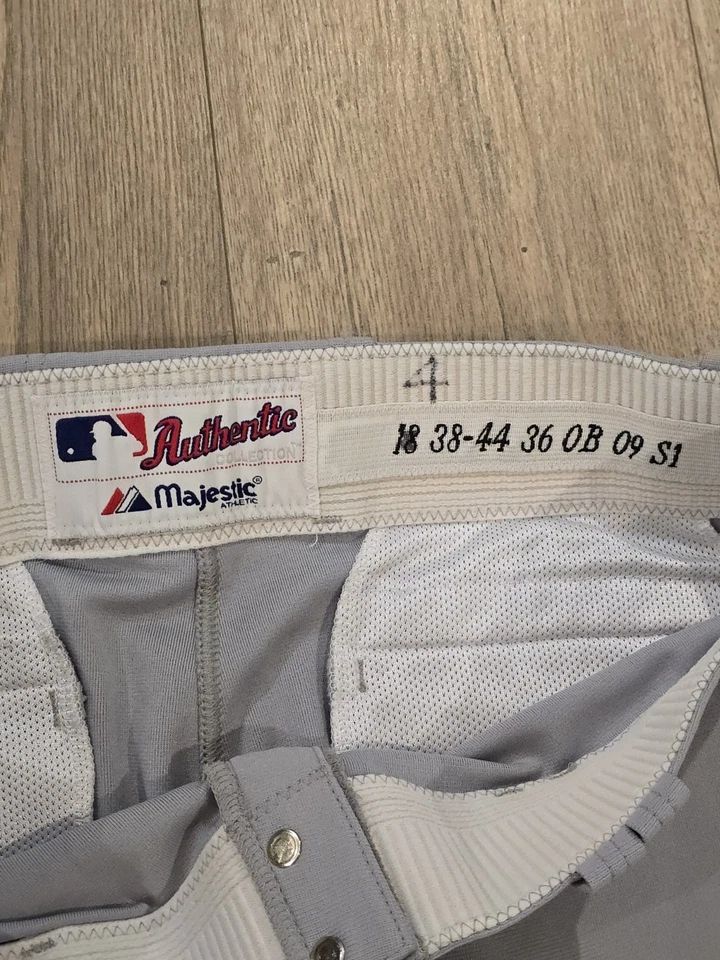 Pantalones de béisbol Majestic Chicago Cubs usados para jugadores de MLB Foto 4 de 4