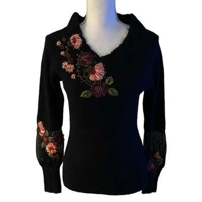 Peppe Peluso Size M Floral Embroidered V Neck Sweater Mohair Wool