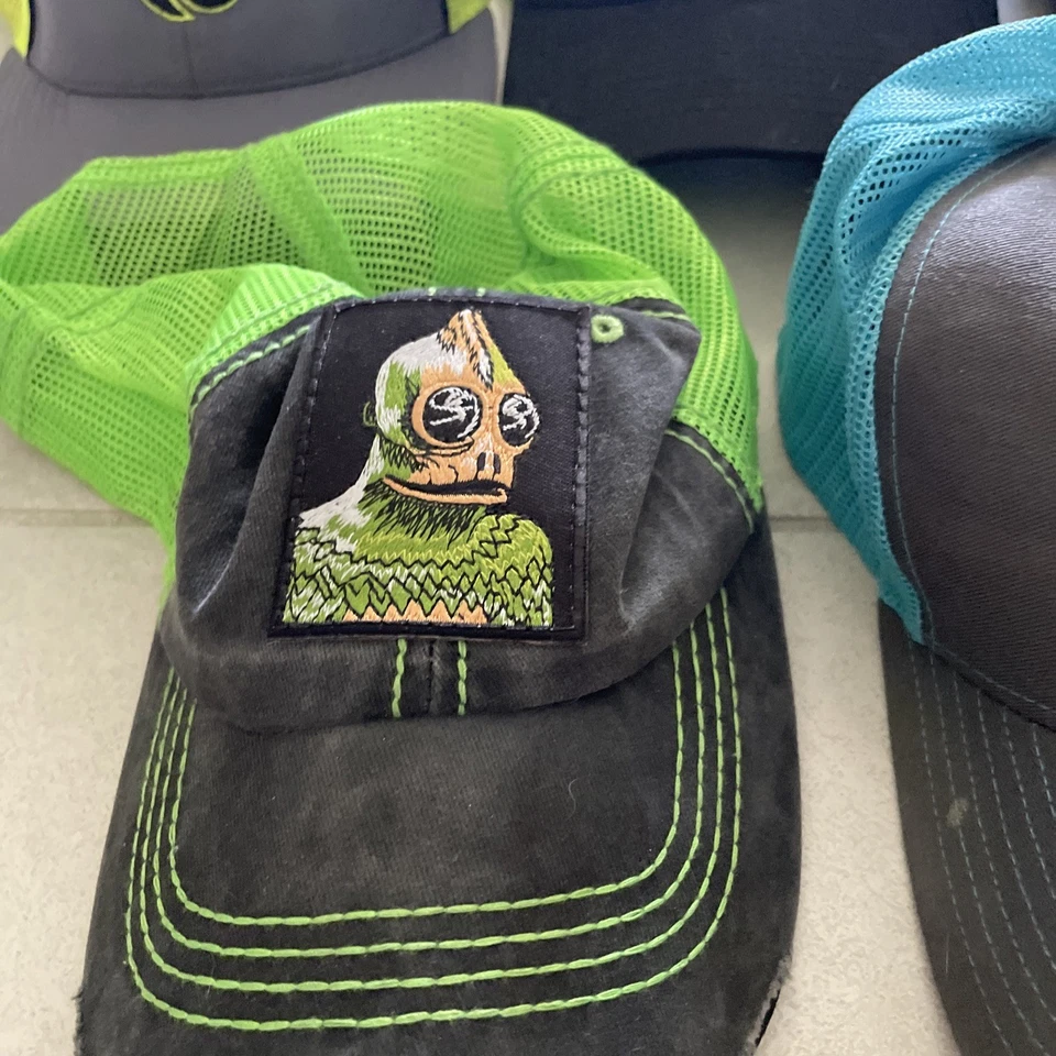 Lote de 10 gorras para hombre Yupoong multicolor bordadas ajustables talla única Foto 2 de 4