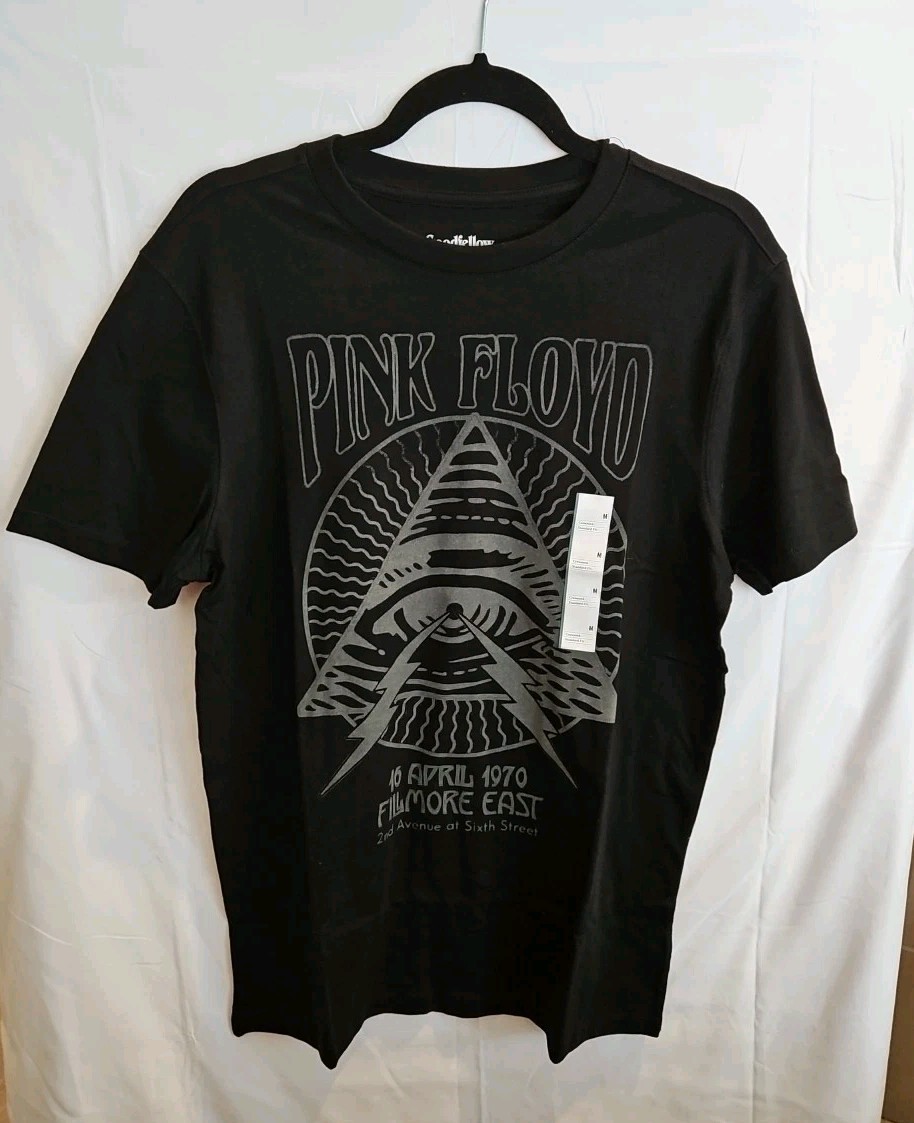 Pink Floyd 1970 Fillmore East Tour Mens Medium Black Graphic Tee with Eye Pyramid Design  