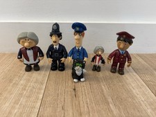 Postman Pat Figures Bundle Mrs Goggins x2 PC Selby Ted Glen Jess Cat