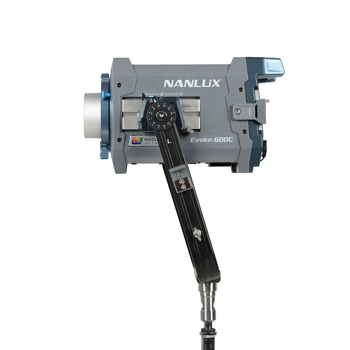 NANLUX Evoke 600C KIT LEDフルカラースポットライト NANLUX Evoke 600C LED Full-color Spot Light with trolley case