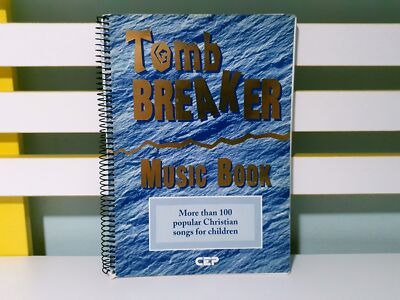Tom Breaker Music Book: More Than 100 Popular Christian Songs!