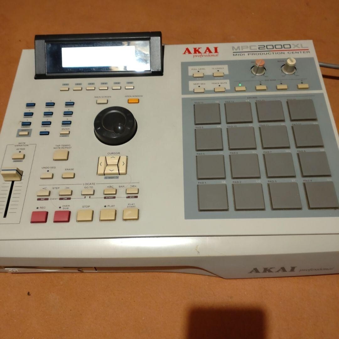Foto 1 di 3