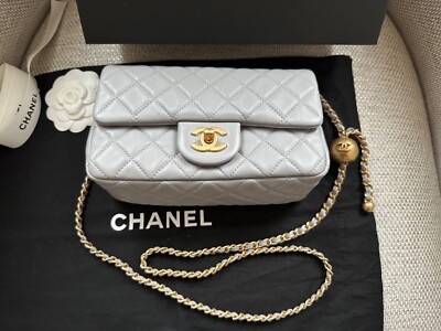 CHANEL グレー レザー ボディバッグ NIB 100%AUTH CHANEL Grey Quilted Lambskin Pearl Crush Rectangular