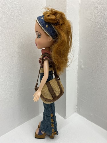 2 Large Bratz Dolls 10 Inch With Accessories (See Description) - Picture 9 of 12