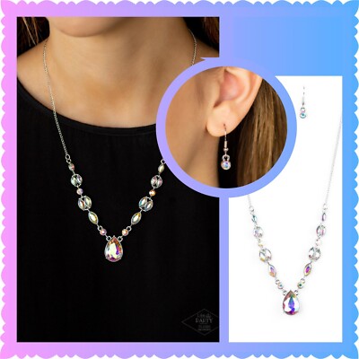 Paparazzi ROYAL RENDEZVOUS multi IRIDESCENT necklace