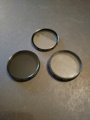 Three 55mm lens filters: Quantaray 6X-Cross, Albinar Polarizer and Albinar Star - Picture 1 of 8