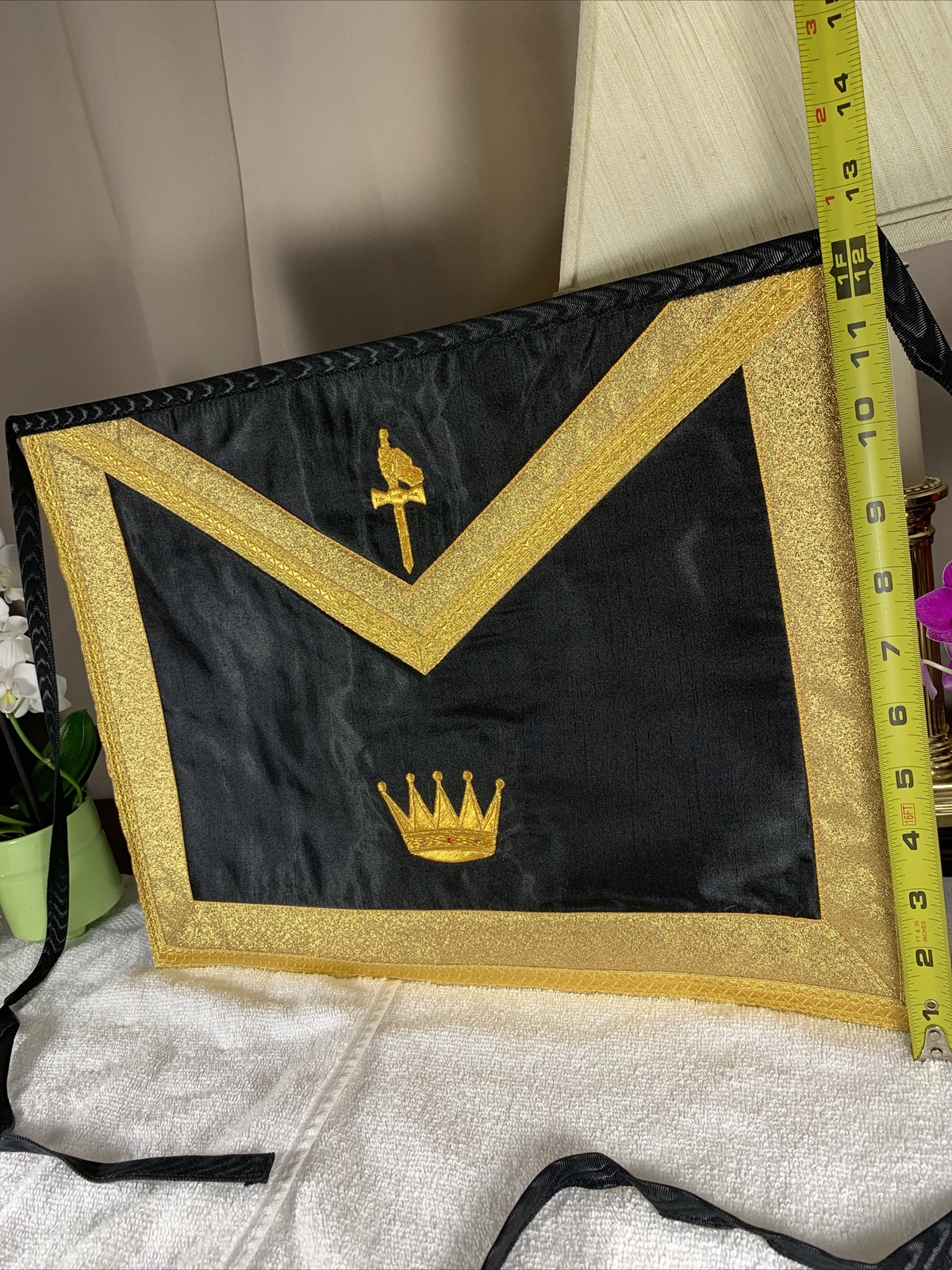 Picture 3 of 12