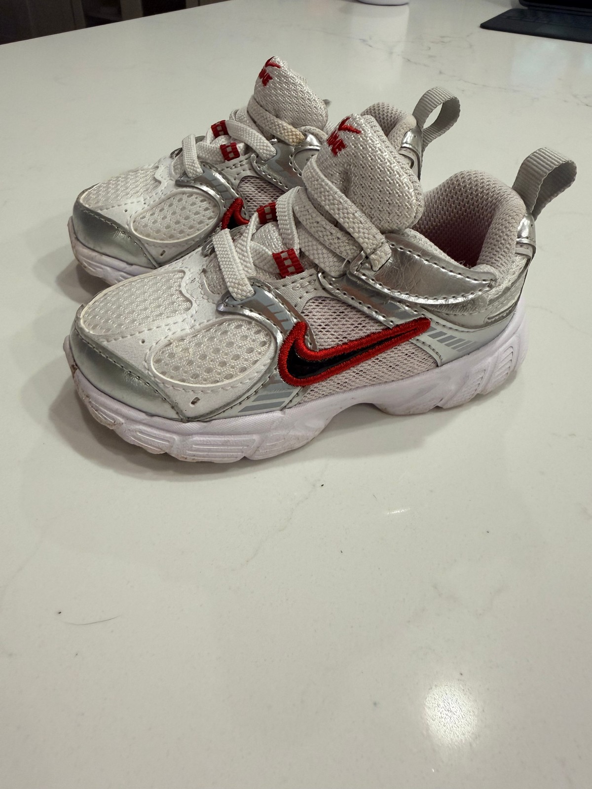 Shoes 7c White Silver Red