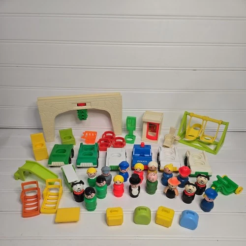 Vintage Fisher Price Little People Lot Cars Furniture & Misc People 44pc