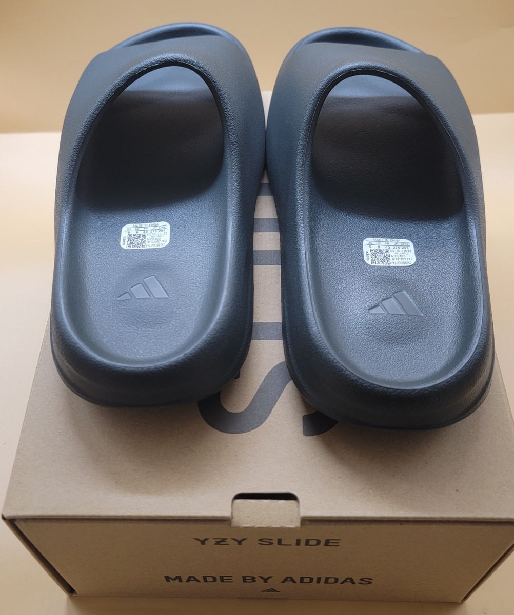 ADIDAS YEEZY SLIDE - ID5103 -DAKONY- Size 9..(AA3) | eBay