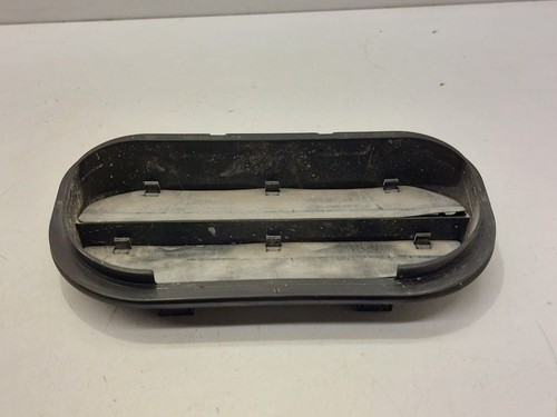 Volkswagen PASSAT B8 2016 Kotflügel Druckausgleichsventil 6R0819465