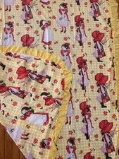 Vintage 1970's Holly Hobbie Thin Style Bedspread Twin T41