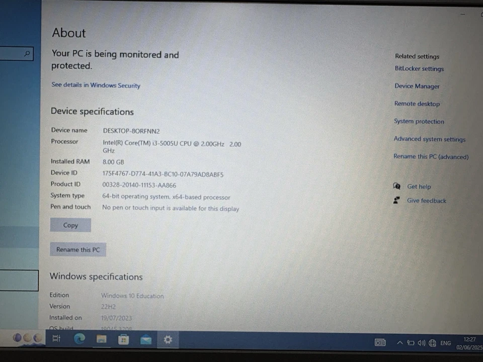 Lenovo ThinkPad E550 15.6" Laptop i3-5005U 8GB RAM 128GB SSD Housing Damage W 10 - Image 4 of 4