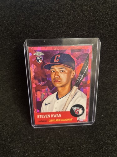 2022 TOPPS CHROME PLATINUM ANNIVERSARY ATOMIC REFRACTOR STEVEN KWAN RC /100