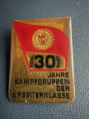 DDR 30 Jahre Kampfgruppen der Arbeiterklasse Abzeichen Anstecker Pin - Bild 1 von 2