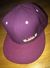 Nike TRUE Snapback Men’s Hat LeBron James