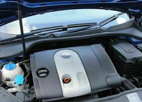 Motor Volkswagen 1.6 FSI BLP Golf Touran Audi A3 ca. 84000Km Komplett