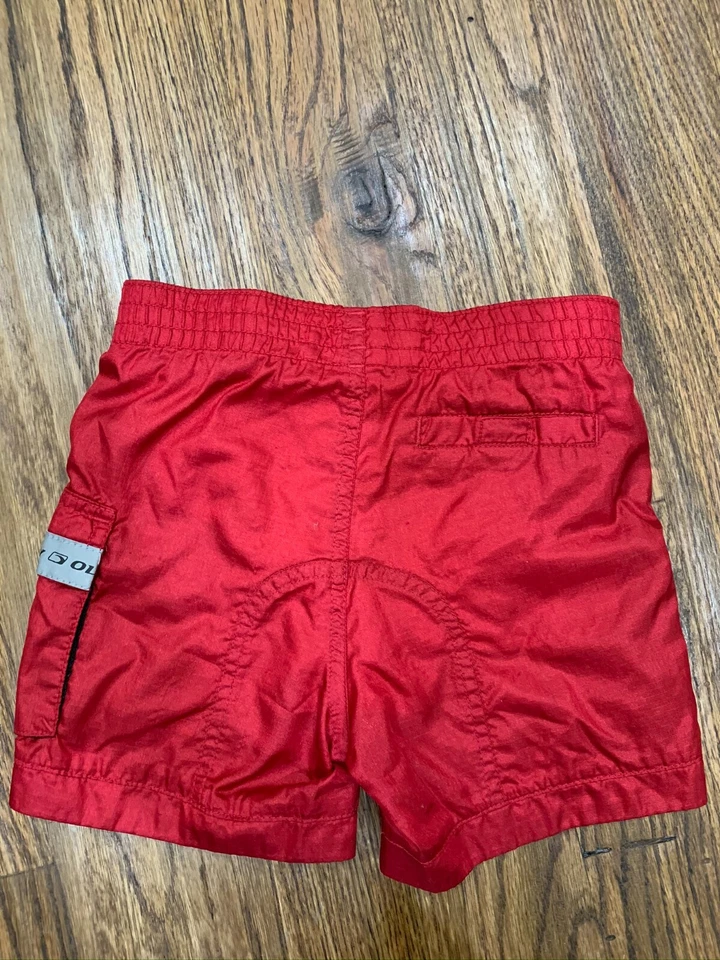 Bañador forrado Old Navy para bebé niño talla 6-12M rojo Foto 2 de 3