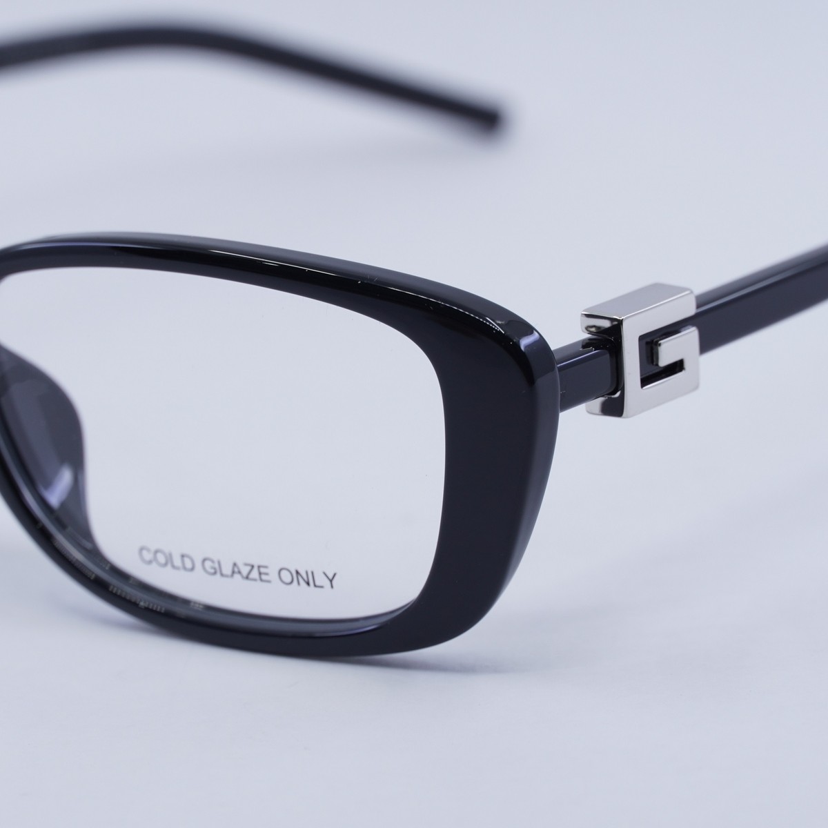 GUCCI 長方形フレムメカネ GG1685OK 001 GUCCI 長方形フレムメカネ GG1685OK 001 GUCCI GG1685OK 001