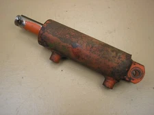 Power King Economy 1618 2418 2414 1614 1616 Tractor Hydraulic Lift Cylinder 