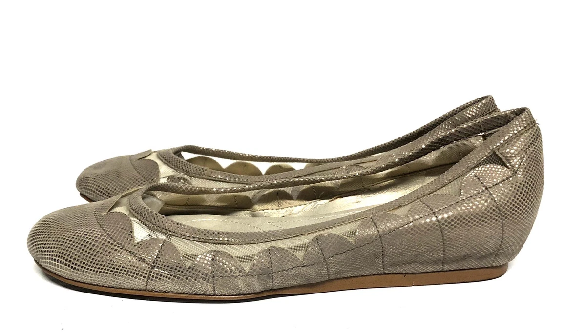 Tahari Daisy Womens Size 6.5M Flats Shoes Scalloped Round Toe Nude Suede Mesh