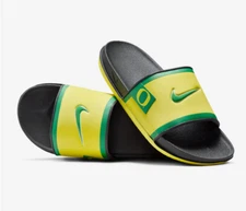Nike Offcourt Slides Oregon Ducks Team Logo Sandals Multi Sizes Yellow/Green NWT