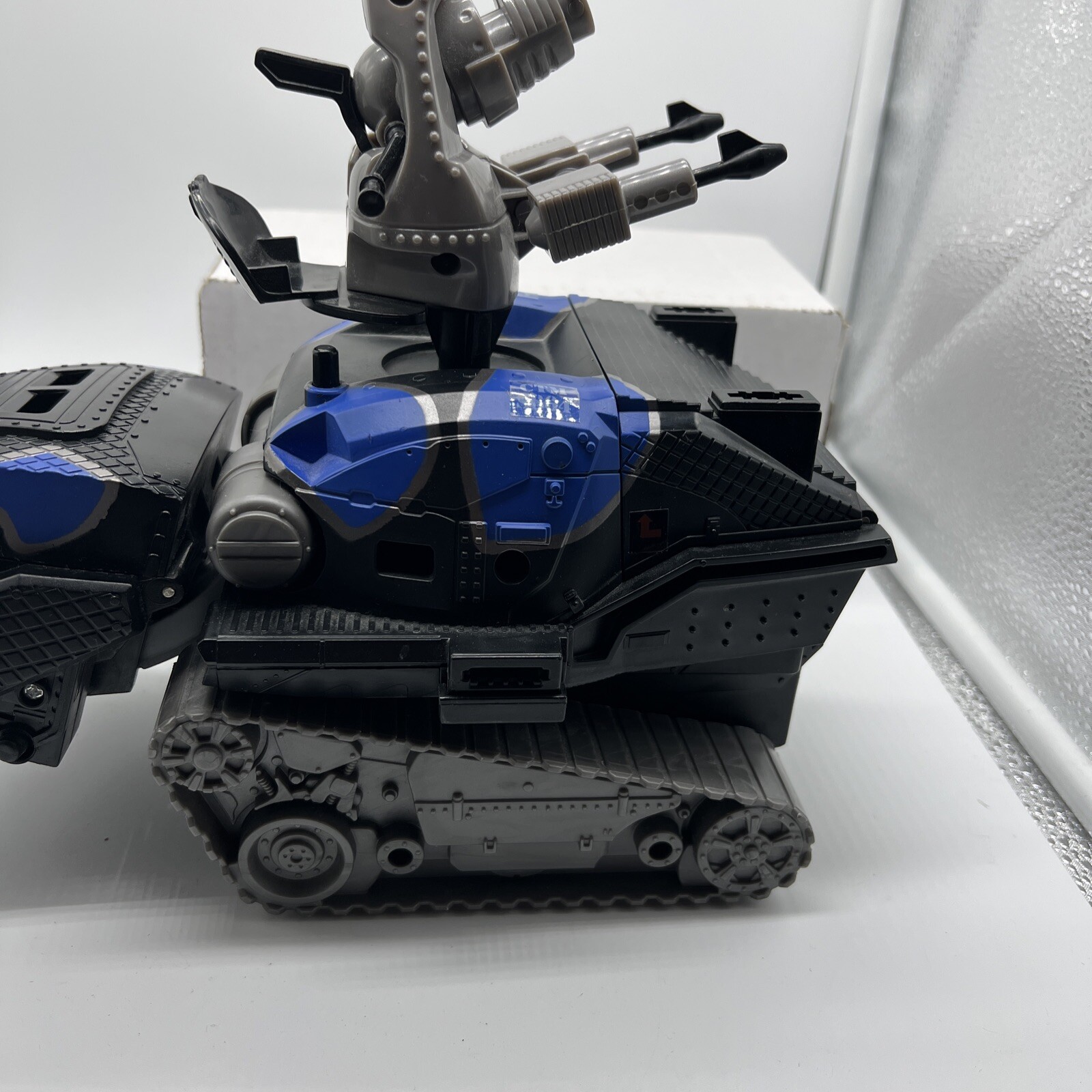 Picture 3 of 10