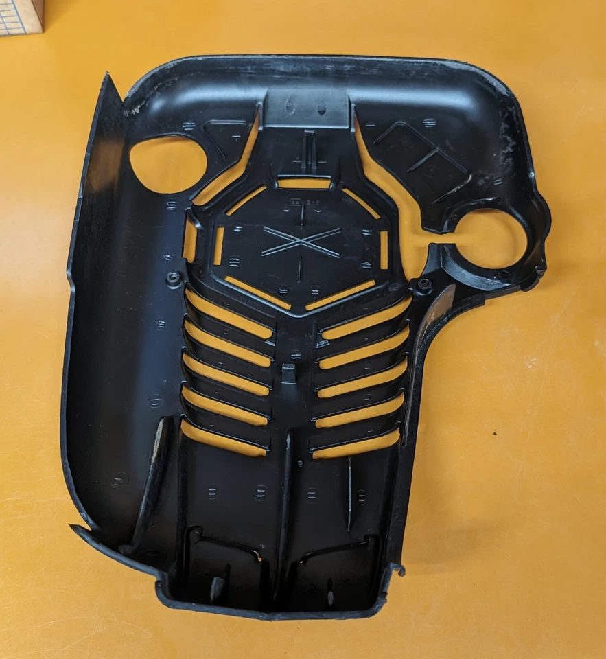 Capa da carcaça do motor Craftsman Briggs & Stratton 699633 190cc 875 8,75 OHV boa! - Imagem 3 de 3