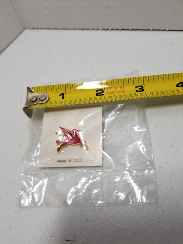 Mobil Oil Flying Red Pegasus Iconic Logo Lapel Pin Rare Vintage USA Made NOS NEW - Picture 3 of 4