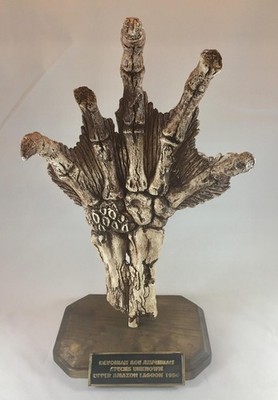 Creature from the Black Lagoon Fossil Claw Monster Prop Replica